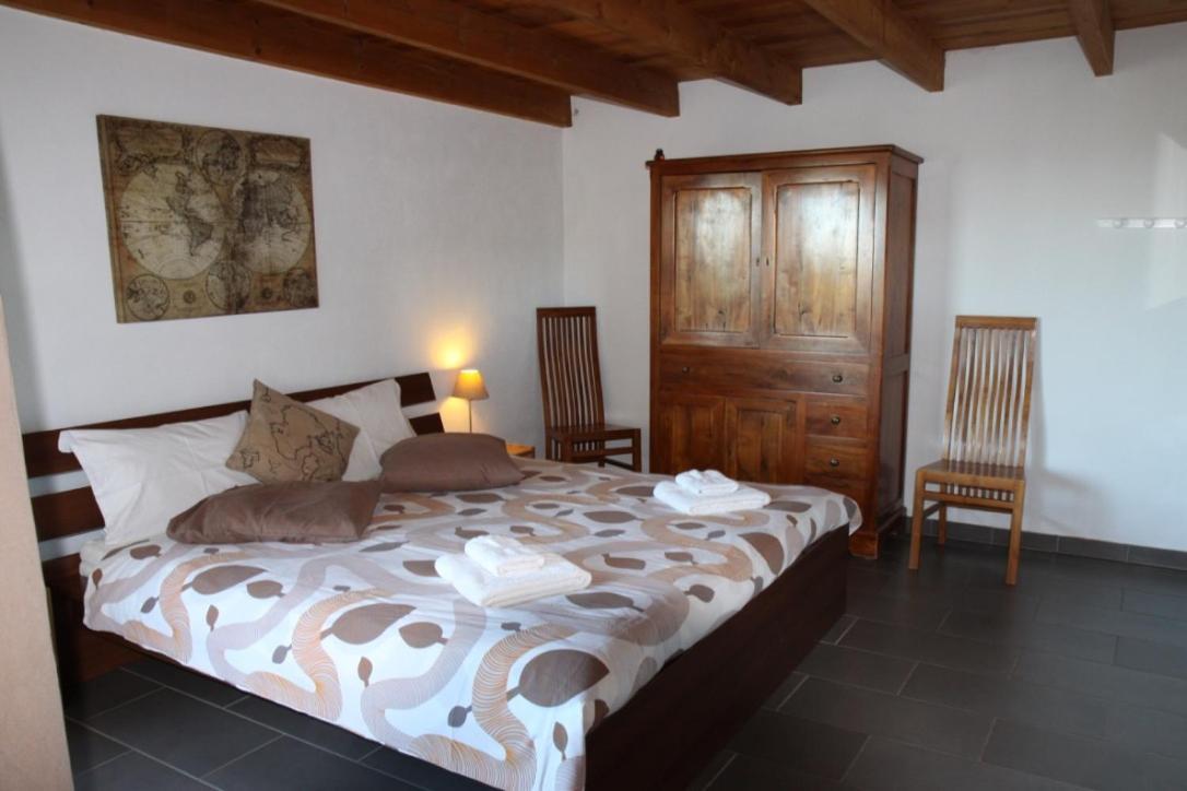 Domaine De Cazaban Apartment Villegailhenc ภายนอก รูปภาพ